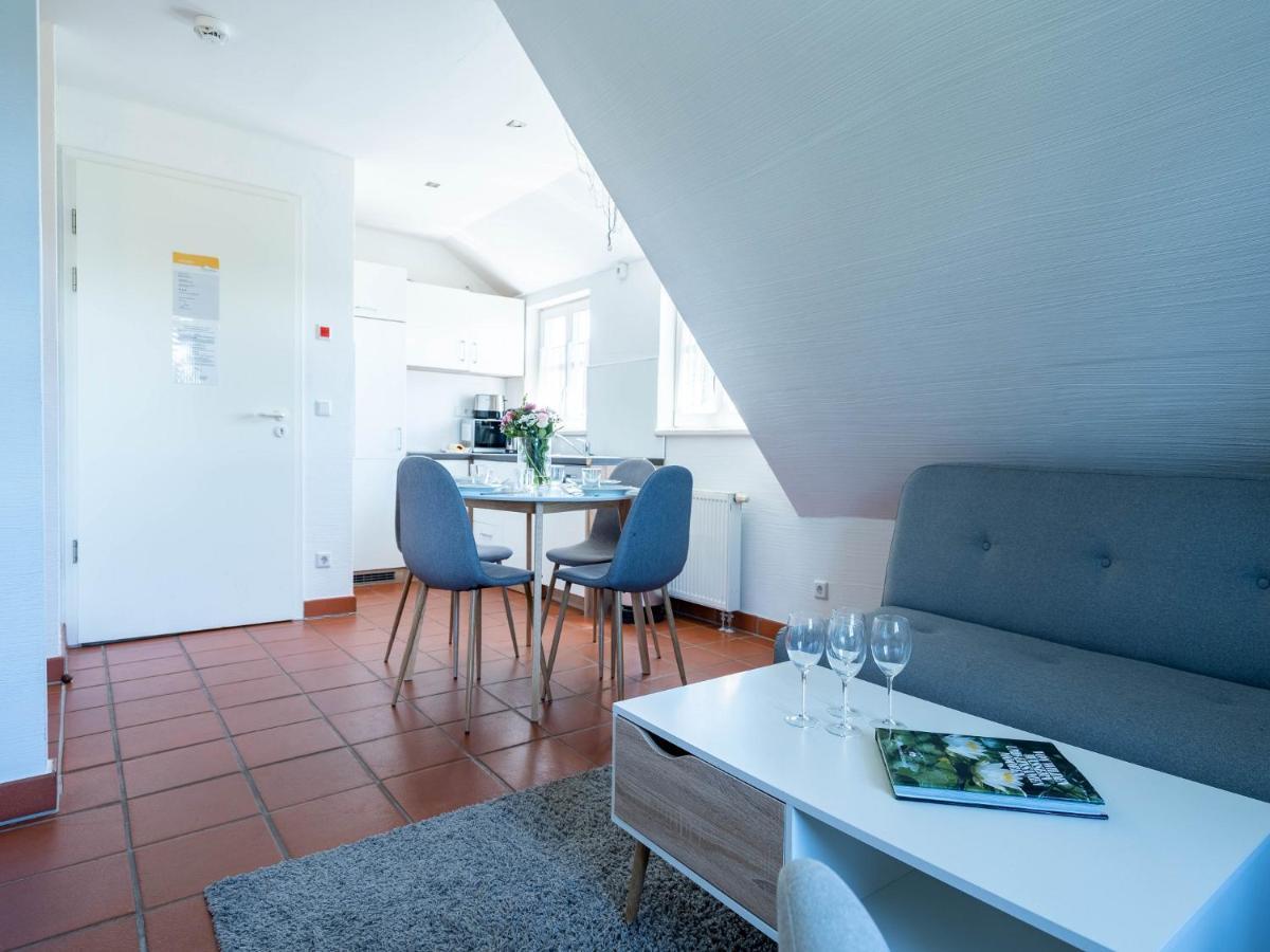 Feriendorf Rugana - Klassik Appartement Mit 1 Schlafzimmer D57 Dranske Exteriör bild